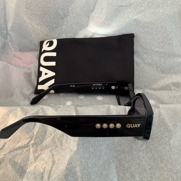 Quay Australia Black Cat-Eye Sunglasses - Picture 6 of 6